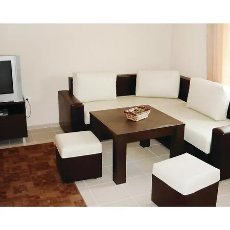 Three-bedroom Holiday In Koscharitsa Tatil Evi